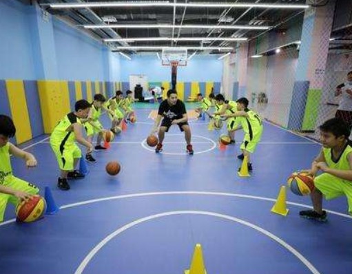 篮球体能趣味训练十法是什么_1